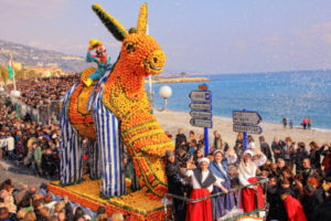 Фестиваль лимонов в Ментоне, Франция