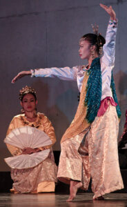 Ресторан Водопад Филиппины, вилла Эскудеро Филиппины, ресторан Водопад Филиппины вилла Эскудеро