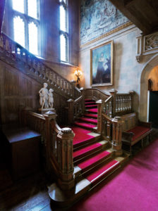 Замок Хайклер Англия ,хайклер замок аббатство даунтон,замок из аббатства даунтон,Замок Хайклер Англия фото