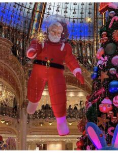 Главная ёлка Парижа