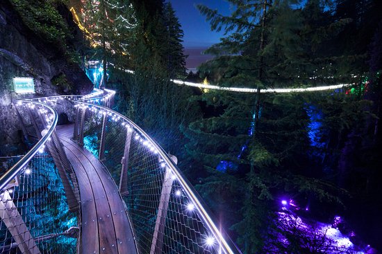 парк Капилано, мост Капилано, достопримечательности Ванкувера, куда поехать на выходные, мост Капилано Ванкувер