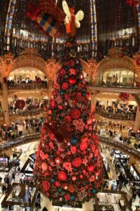 главная елка парижа, елка в галереи лафайет