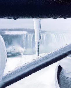 Ниагарский водопад зимой, куда поехать на выходные, ниагарский водопад фото