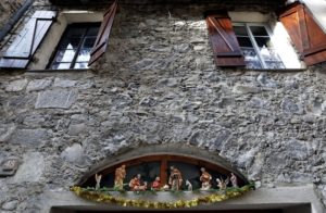 куда поехать на выходные, Люсерам Франция, рождественский Люсерам, выставка рождественских вертепов