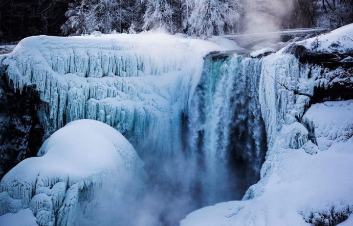 Ниагарский водопад зимой, куда поехать на выходные, ниагарский водопад фото