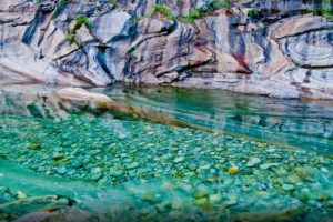 куда поехать на выходные, река Верзаска, самая чистая река, самая чистая река в мире, самая прозрачная река в мире, можно купаться в реке Верзаска