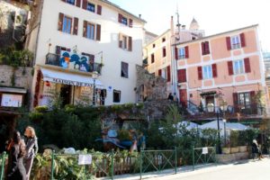 куда поехать на выходные, Люсерам Франция, рождественский Люсерам, выставка рождественских вертепов