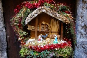 куда поехать на выходные, Люсерам Франция, рождественский Люсерам, выставка рождественских вертепов