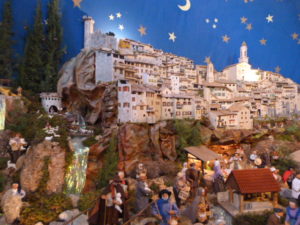 куда поехать на выходные, Люсерам Франция, рождественский Люсерам, выставка рождественских вертепов