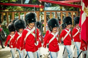 куда поехать на выходные, парк тиволи копенгаген, сады тиволи копенгаген, самый посещаемый парк европы, достопримечательности копенгагена