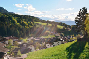 санта мадалена, куда поехать на выходные в европу, куда слетать на выходные в европу, куда поехать на выходные в европе, куда поехать на выходные в италии, santa maddalena деревня, santa-maddalena Италия