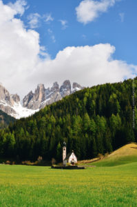 санта мадалена, куда поехать на выходные в европу, куда слетать на выходные в европу, куда поехать на выходные в европе, куда поехать на выходные в италии, santa maddalena деревня, santa-maddalena Италия