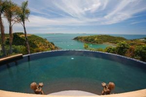 самые красивые бассейны в мире в отелях, куда поехать на выходные