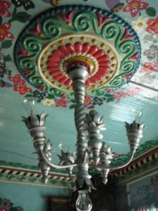 Необыкновенный дом кузнеца Кириллова внутри