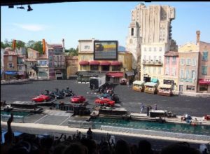 диснейленд париж цены, диснейленд париж аттракционы,диснейленд париж фото, диснейленд париж отзывы, диснейленд париж видео,диснейленд париж зимой, куда поехать на выходные в Париже, куда слетать на выходные в Европу, куда слетать в Европу, куда поехать на майские выходные в Европу