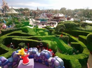 диснейленд париж цены, диснейленд париж аттракционы,диснейленд париж фото, диснейленд париж отзывы, диснейленд париж видео,диснейленд париж зимой, куда поехать на выходные в Париже, куда слетать на выходные в Европу, куда слетать в Европу, куда поехать на майские выходные в Европу