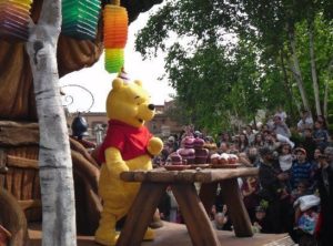 диснейленд париж цены, диснейленд париж аттракционы,диснейленд париж фото, диснейленд париж отзывы, диснейленд париж видео,диснейленд париж зимой, куда поехать на выходные в Париже, куда слетать на выходные в Европу, куда слетать в Европу, куда поехать на майские выходные в Европу