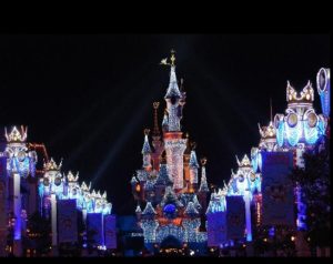 диснейленд париж цены, диснейленд париж аттракционы,диснейленд париж фото, диснейленд париж отзывы, диснейленд париж видео,диснейленд париж зимой, куда поехать на выходные в Париже, куда слетать на выходные в Европу, куда слетать в Европу, куда поехать на майские выходные в Европу