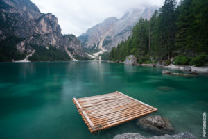 Куда поехать на выходные в Италии, куда поехать на выходные в Европе, куда слетать на майские выходные в Европу, куда слетать на выходные в Европу, самое красивое озеро в Европе, озеро Брайес как добраться, куда поехать на выходные в Италии