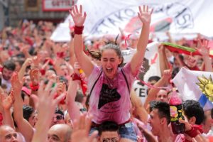 Винные бои в Аро,Винные бои в Испании, куда поехать на выходные в Европу, куда на выходные слетать в Европу, фестивали Испании