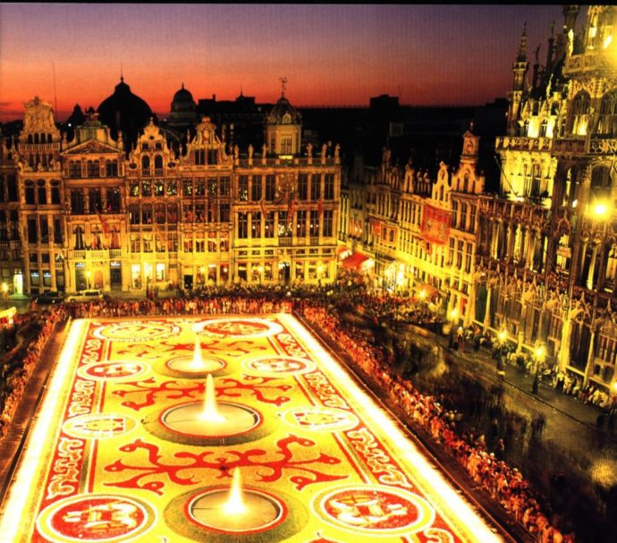 Цветочный ковер в Брюсселе, Цветочный ковер в Брюсселе Бельгия, куда поехать на выходные в Европе, куда слетать на выходные в Европу, куда поехать на выходные в Бельгии, когда цветочный ковер в Брюсселе в 2018 году