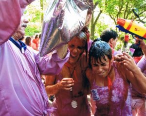 Винные бои в Аро,Винные бои в Испании, куда поехать на выходные в Европу, куда на выходные слетать в Европу, фестивали Испании