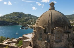 Арагонский замок на острове Искья, куда поехать на выходные в Европе, куда слетать на выходные в Европе, интересные места в Европе, куда поехать на выходные в Италии