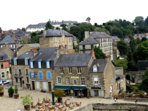 куда поехать на выходные в Европу, куда поехать на выходные во Франции, куда слетать на выходные в Европе, интересные места Европы, средневековые крепости Франции, старинные крепости в Европе, крепость Фужер