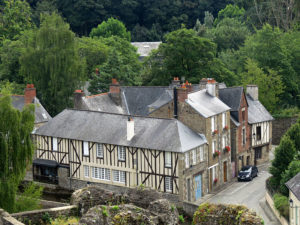 куда поехать на выходные в Европу, куда поехать на выходные во Франции, куда слетать на выходные в Европе, интересные места Европы, средневековые крепости Франции, старинные крепости в Европе, крепость Фужер