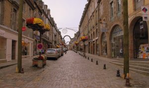 куда поехать на выходные в Европу, куда поехать на выходные во Франции, куда слетать на выходные в Европе, интересные места Европы, средневековые крепости Франции, старинные крепости в Европе, крепость Фужер