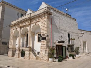 La Cantina  альберобелло,   Alberobello, ресторан Альберобелло, Альберобелло трулли в Италии, Альберобелло фото