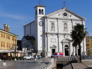 Интересные места в Италии, куда поехать в Италии, куда поехать на выходные в Европу, интересные места Европы, Пальманова Италия, Пальманова история, Пальманова фото, фестиваль в Пальманова