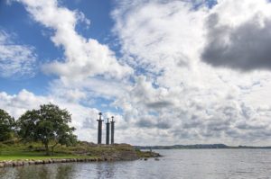 Памятник Мечи в камне (Sverd i fjell) в Норвегии