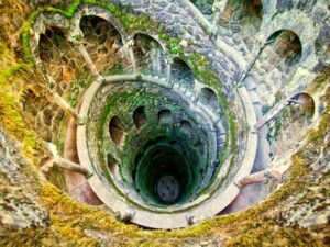 Колодец посвящения в синтре