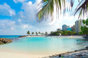 пляж в Мале