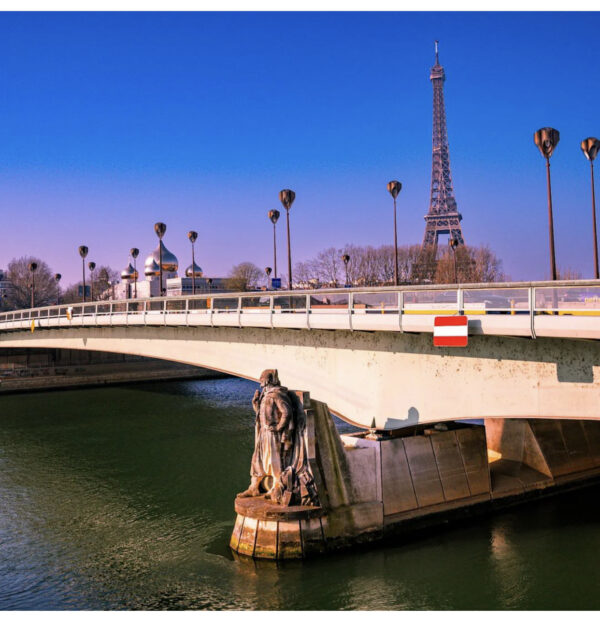Лучшие виды на Эйфелеву башню в Париже, лучших мест откуда хорошо видно Эйфелеву башню, лучшие места для фото Эйфелевой башни