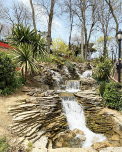 парк Эмирган в Стамбуле, парк Эмирган Стамбул, парк Эмирган Стамбул фестиваль тюльпанов, парк Эмирган Стамбул как добраться, парк Эмирган Стамбул фото