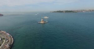 девичья башня стамбул, девичья башня в стамбуле, история девичьей башни в стамбуле, девичья башня стамбул легенды, девичья башня в стамбуле фото, девичья башня стамбул ресторан, девичья башня стамбул почему так называется, девичья башня стамбул внутри, девичья башня в стамбуле как добраться, девичья башня стамбул адрес, девичья башня стамбул на карте,девичья башня стамбул на карте, Леандрова Башня, смотровая площадка девичьей башни в стамбуле, кыз кулеси в стамбул