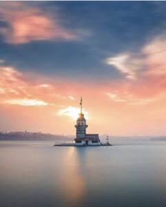 девичья башня стамбул, девичья башня в стамбуле, история девичьей башни в стамбуле, девичья башня стамбул легенды, девичья башня в стамбуле фото, девичья башня стамбул ресторан, девичья башня стамбул почему так называется, девичья башня стамбул внутри, девичья башня в стамбуле как добраться, девичья башня стамбул адрес, девичья башня стамбул на карте,девичья башня стамбул на карте, Леандрова Башня, смотровая площадка девичьей башни в стамбуле, кыз кулеси в стамбул