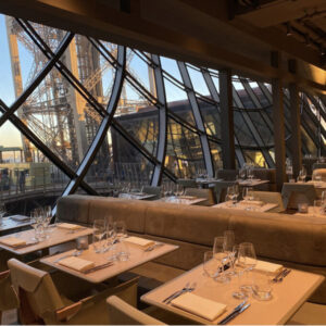 рестораны эйфелевой башни, рестораны на эйфелевой башне в париже, ресторан на эйфелевой башне на каком этаже, рестораны в эйфелевой башне, ресторан в эйфелевой башне Мадам Брассери, Мадам Брассери, в эйфелевой башне есть ресторан, сколько ресторанов в эйфелевой башне