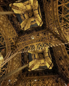 рестораны эйфелевой башни, рестораны на эйфелевой башне в париже, ресторан на эйфелевой башне на каком этаже, рестораны в эйфелевой башне, ресторан в эйфелевой башне Мадам Брассери, Мадам Брассери, в эйфелевой башне есть ресторан, сколько ресторанов в эйфелевой башне, ресторан эйфелевой башне жюль верн, жюль верн ресторан