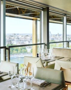 рестораны эйфелевой башни, рестораны на эйфелевой башне в париже, ресторан на эйфелевой башне на каком этаже, рестораны в эйфелевой башне, ресторан в эйфелевой башне Мадам Брассери, Мадам Брассери, в эйфелевой башне есть ресторан, сколько ресторанов в эйфелевой башне