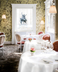 Лучшие рестораны Мишлен в Париже, мишленовские рестораны в Париже, лучшие рестораны парижа мишлен, самые лучшие рестораны парижа, лучшие рестораны парижа с живой музыкой, лучшие бюджетные рестораны парижа, красивые рестораны парижа