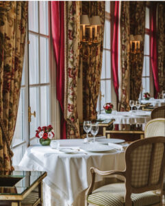 Лучшие рестораны Мишлен в Париже, мишленовские рестораны в Париже, лучшие рестораны парижа мишлен, самые лучшие рестораны парижа, лучшие рестораны парижа с живой музыкой, лучшие бюджетные рестораны парижа, красивые рестораны парижа