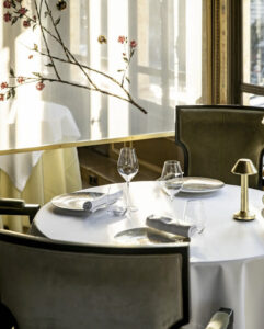 Лучшие рестораны Мишлен в Париже, мишленовские рестораны в Париже, лучшие рестораны парижа мишлен, самые лучшие рестораны парижа, лучшие рестораны парижа с живой музыкой, лучшие бюджетные рестораны парижа, красивые рестораны парижа