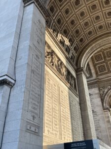 Триумфальная арка в Париже, Триумфальная арка в Париже история, Триумфальная арка в Париже как добраться, Триумфальная арка в Париже где находится, Триумфальная арка в Париже экскурсия на русском языке, Триумфальная арка в Париже аудиогид, Триумфальная арка в Париже билеты, билеты на Триумфальная арка в Париже, Триумфальная арка в Париже где находится, как подняться на Триумфальную арку в Париже